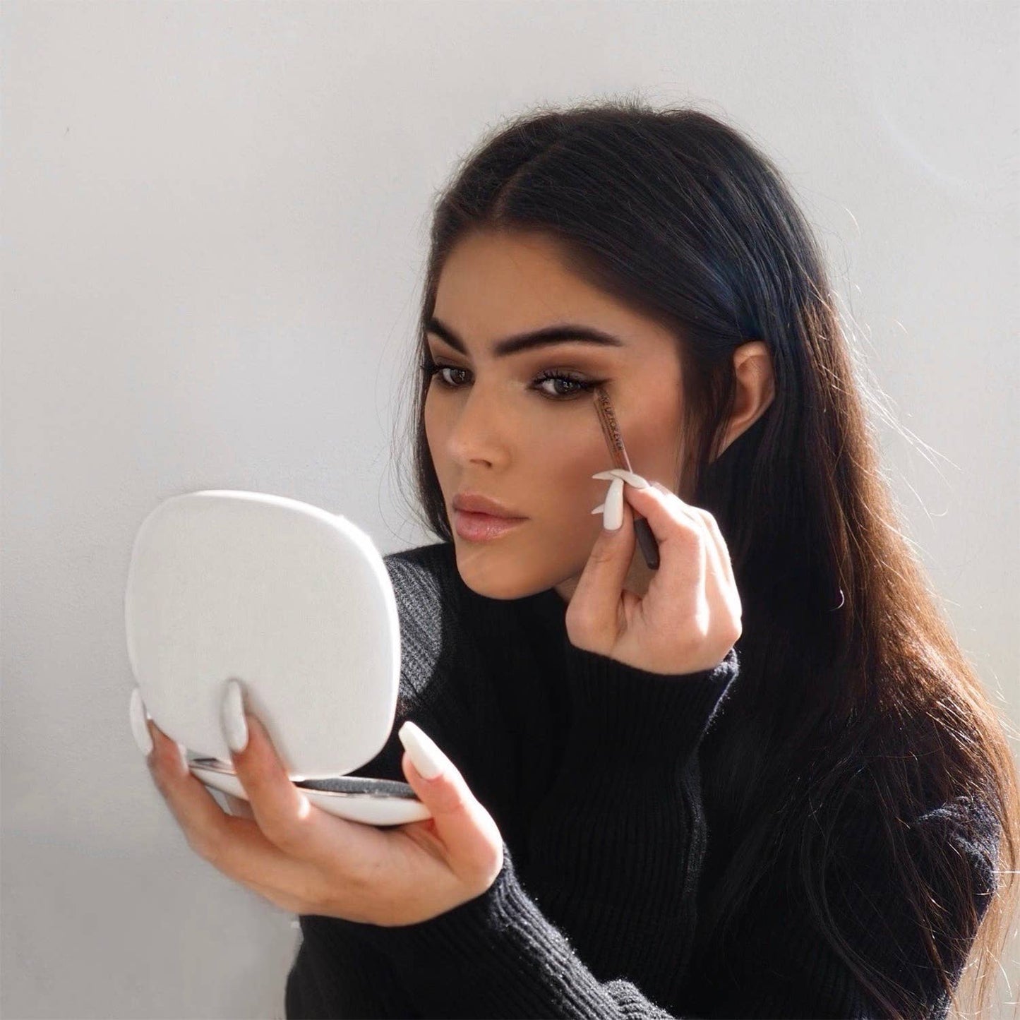 Fancii - Mila Rechargeable Compact Mirror - Black