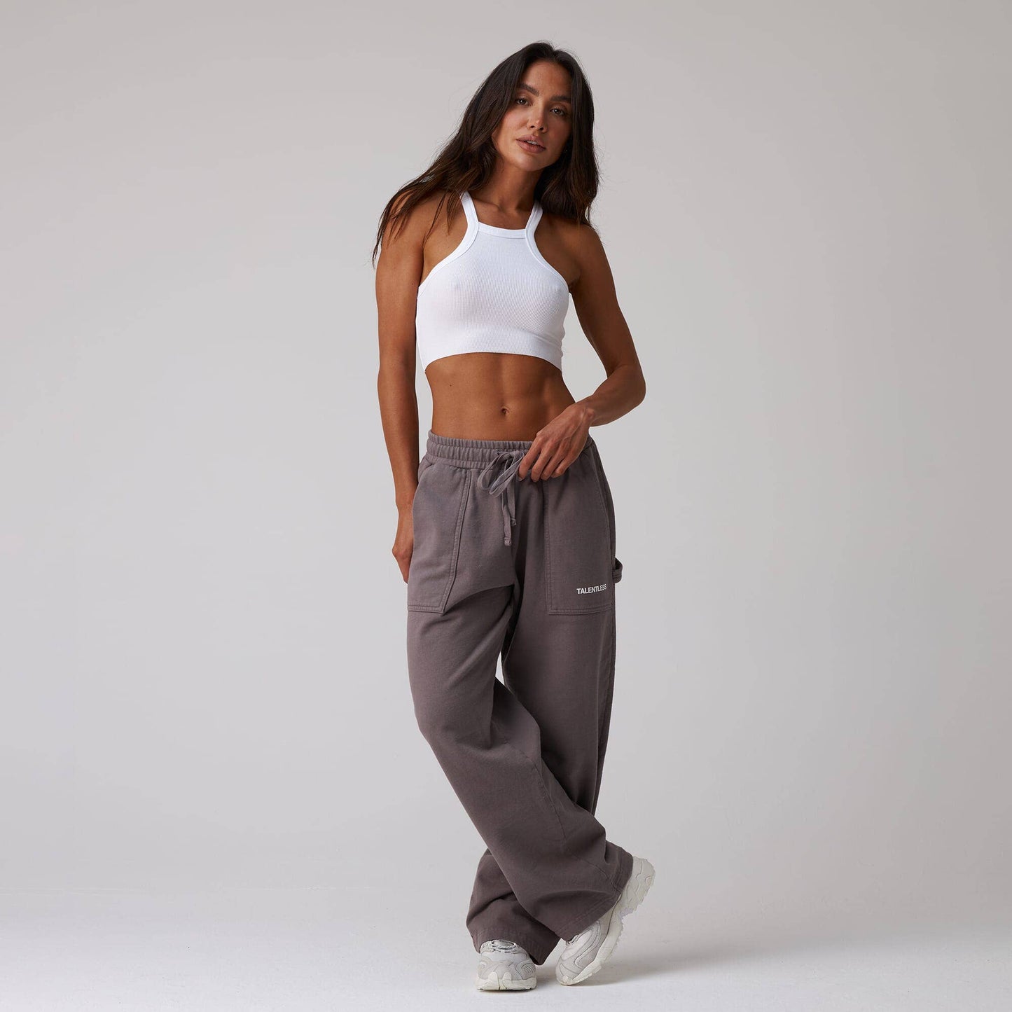 Talentless - WOMENS CARPENTER SWEATPANTS - Cement / M