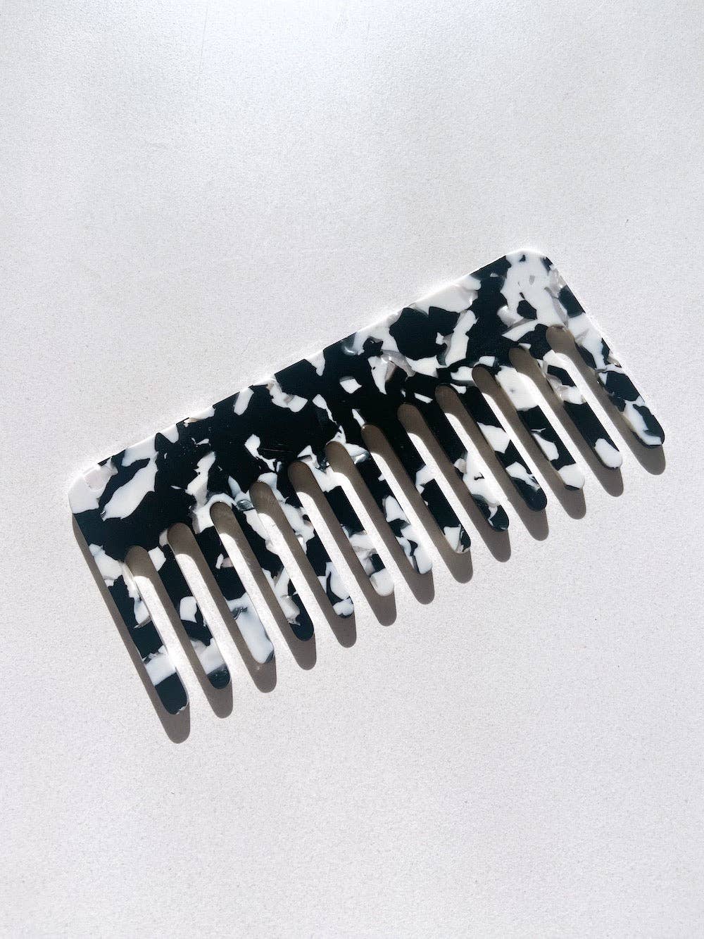 Solar Eclipse - Wide Tooth Acetate Hair Comb | Eco-Friendly - Checker