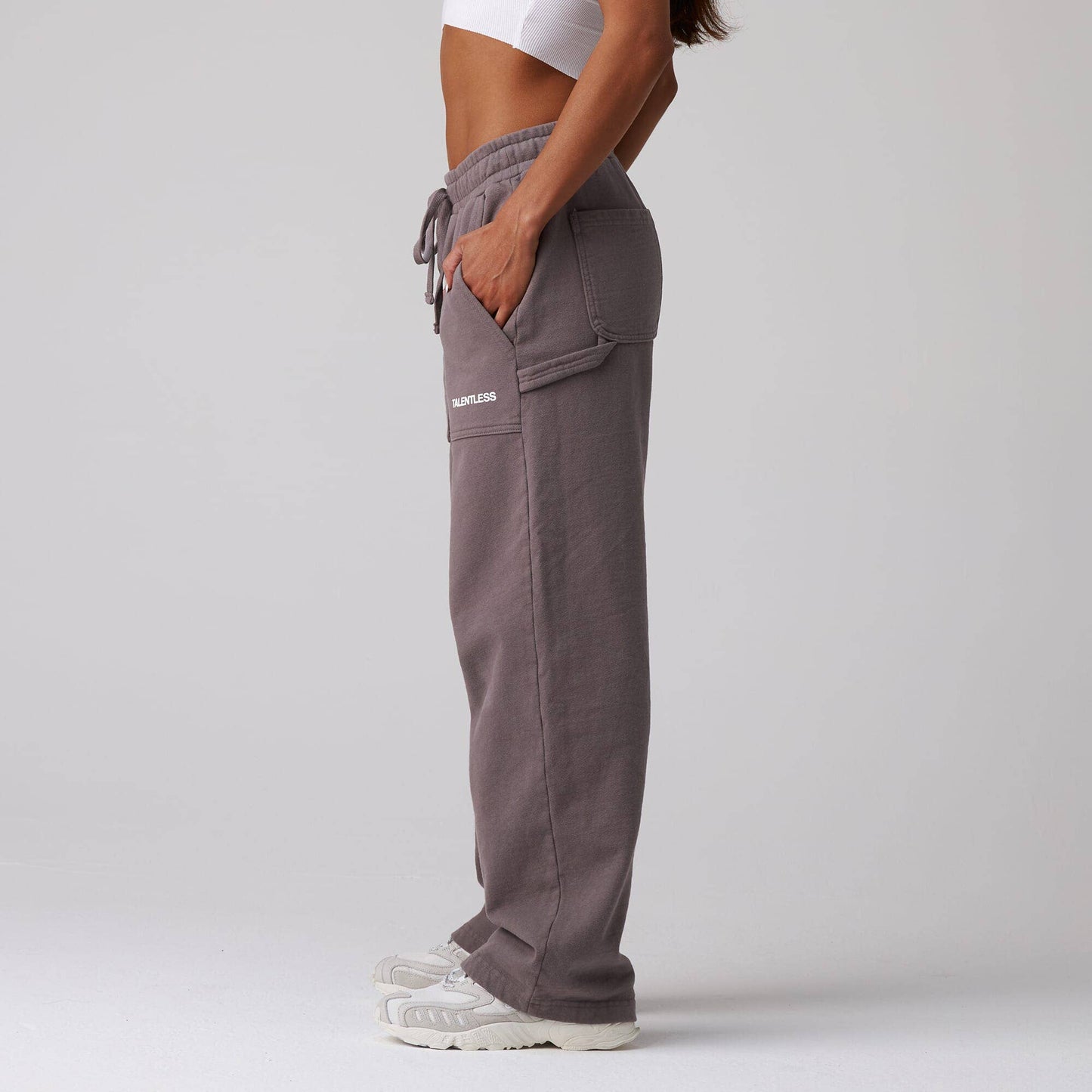 Talentless - WOMENS CARPENTER SWEATPANTS - Cement / M